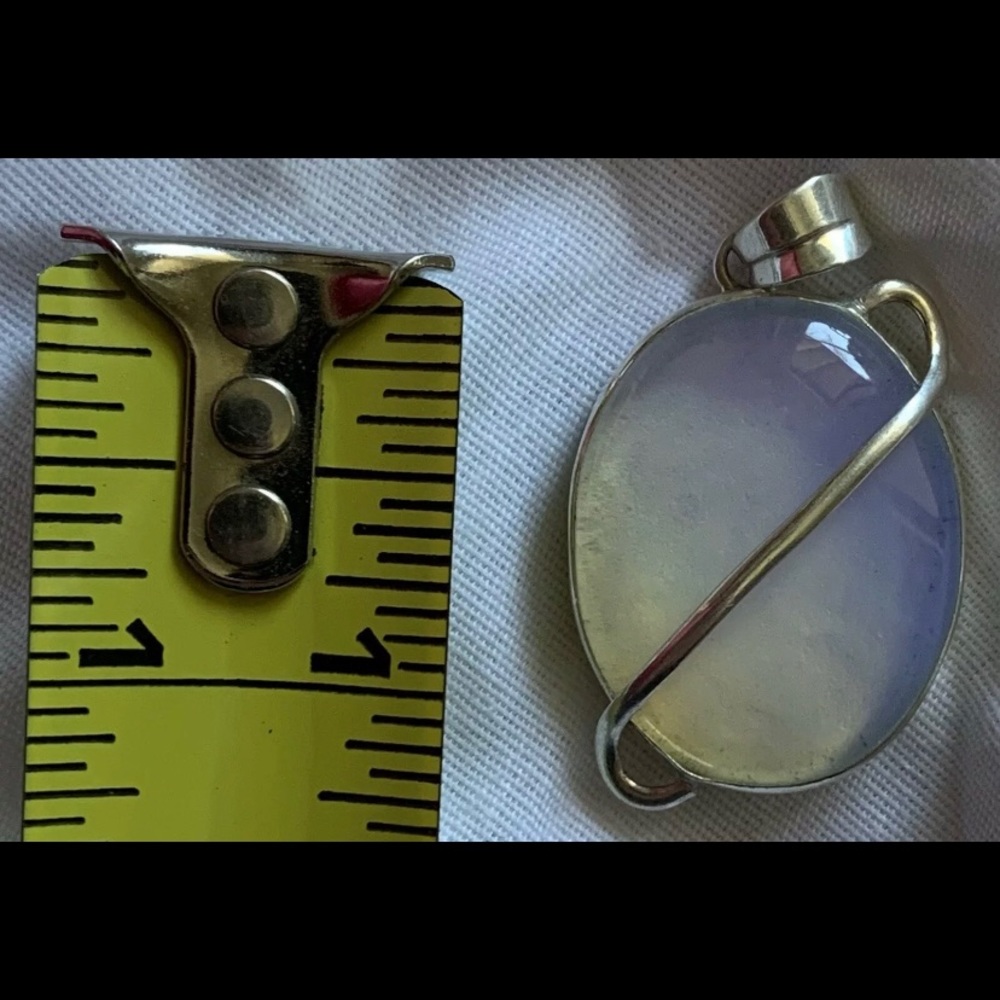 Vintage Sterling Silver Lavender Chalcedony Pendant